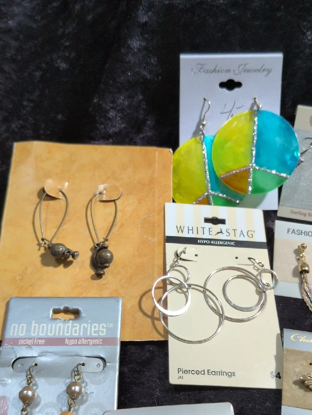 No Boundary & Handmade Pierced Earrings Lot of 32 Pairs New & Used